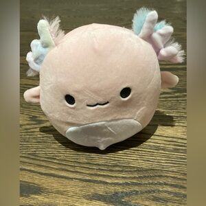 5” Archie the axolotl Squishmallow